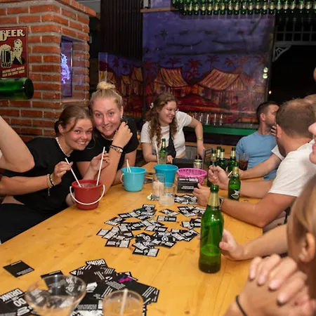 Mad Monkey Bangkok (Adults Only)-3